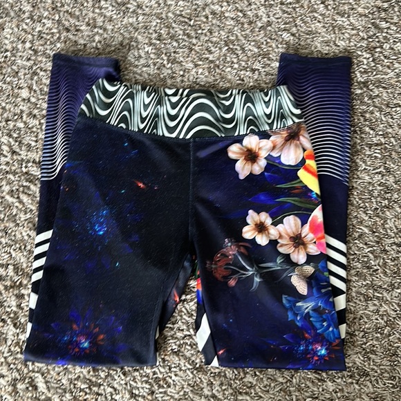 S/M leggings - Picture 2 of 7